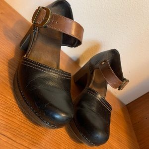Black and Brown Leather Mules with Buckle